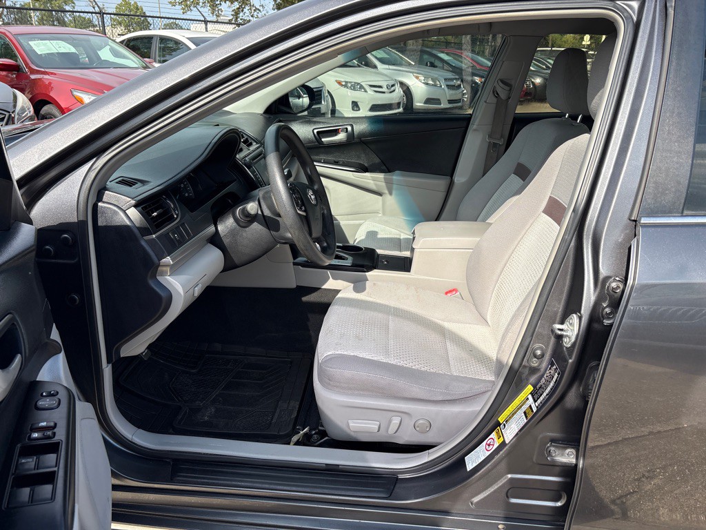2013 Toyota Camry Image 51