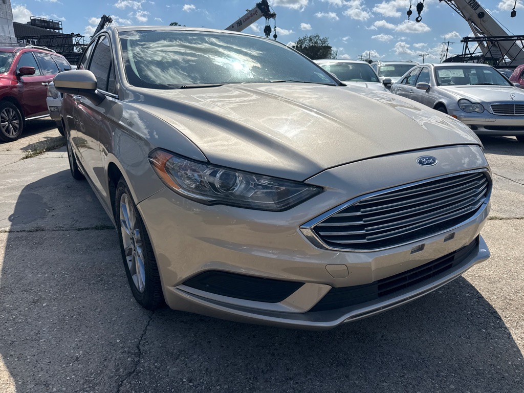 2017 Ford Fusion Image 3