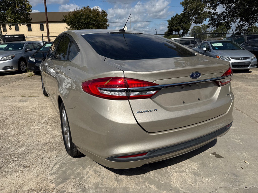 2017 Ford Fusion Image 7