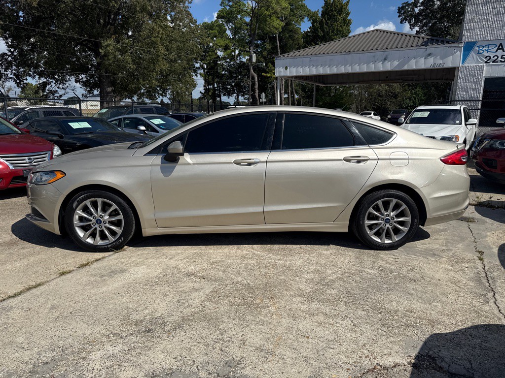 2017 Ford Fusion Image 8