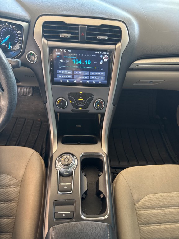 2017 Ford Fusion Image 14