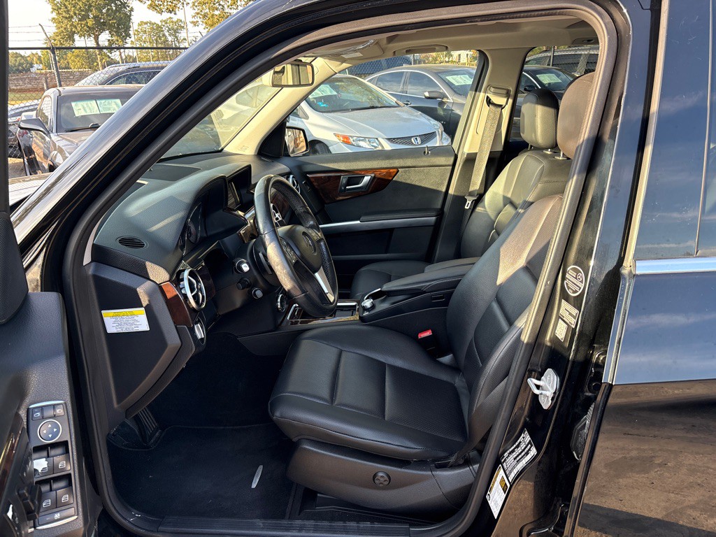 2014 Mercedes-Benz GLK-Class Image 9