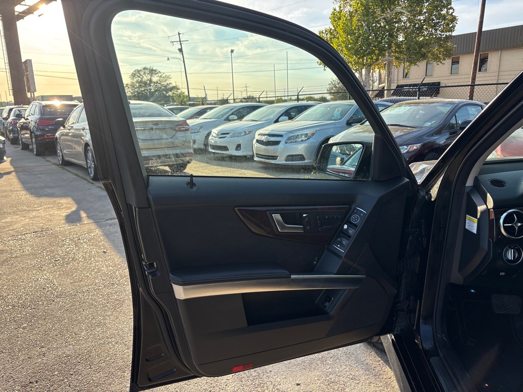 2014 Mercedes-Benz GLK-Class Image 14