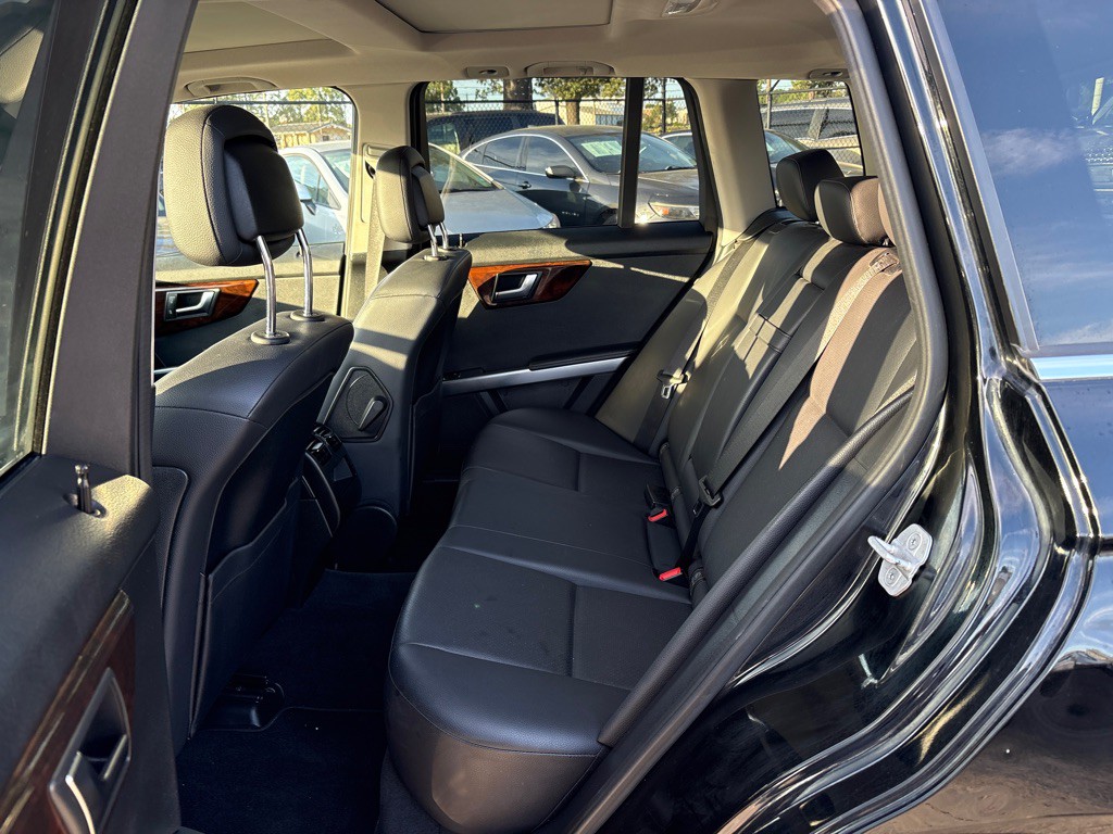 2014 Mercedes-Benz GLK-Class Image 16