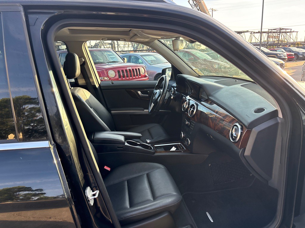 2014 Mercedes-Benz GLK-Class Image 24