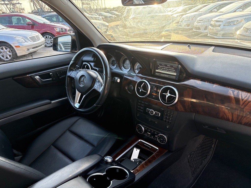 2014 Mercedes-Benz GLK-Class Image 25