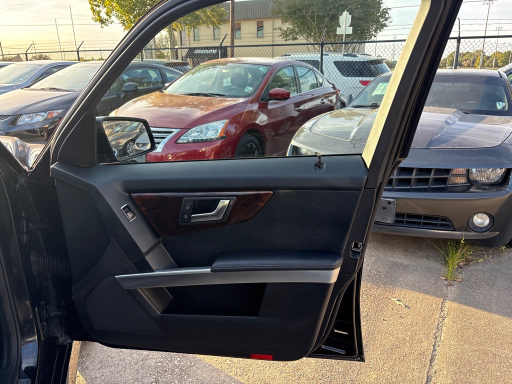 2014 Mercedes-Benz GLK-Class Image 26