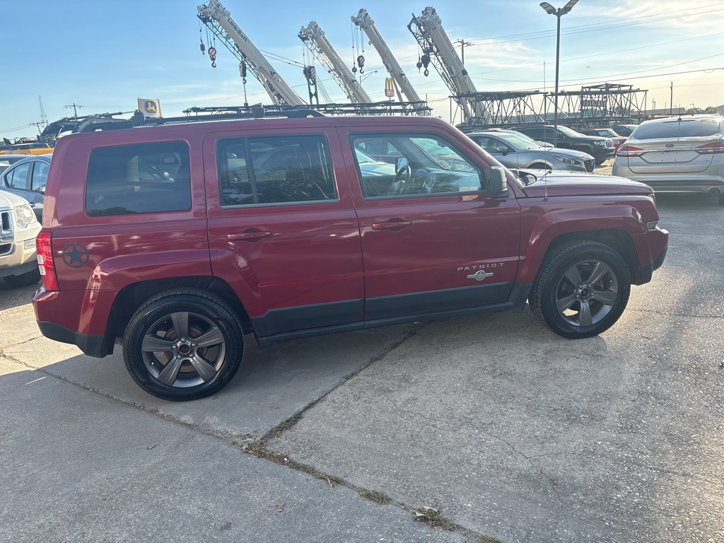 2013 Jeep Patriot Image 6