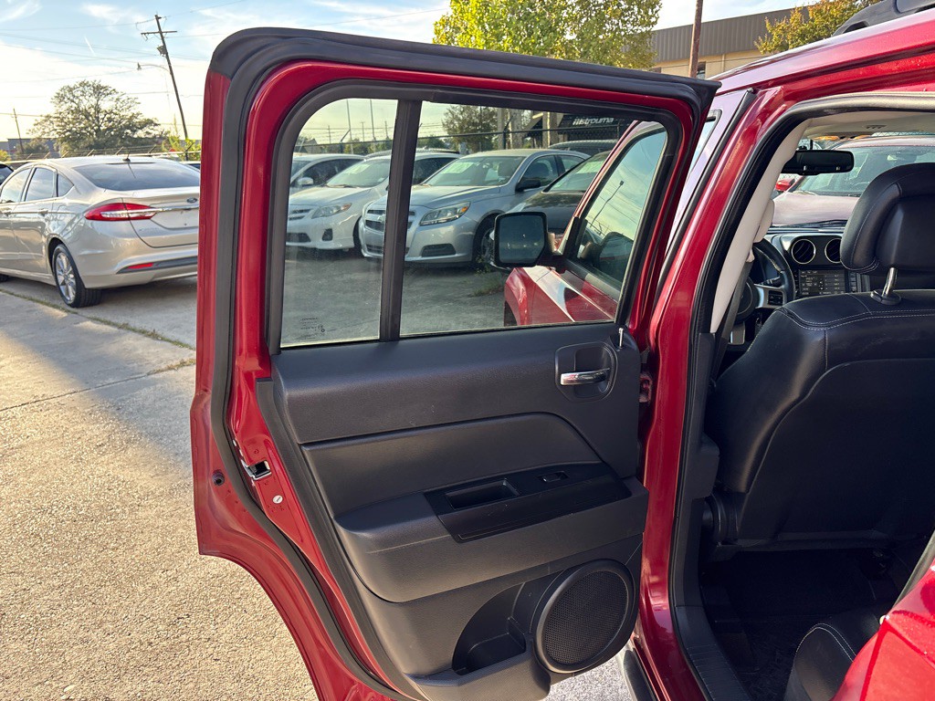 2013 Jeep Patriot Image 18