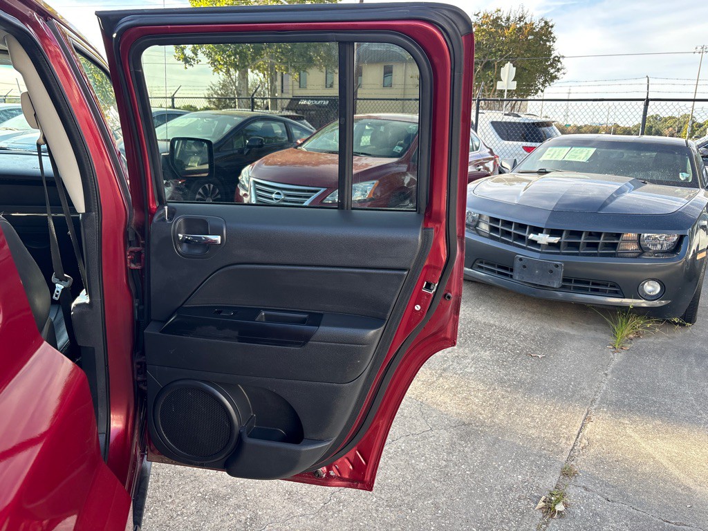 2013 Jeep Patriot Image 22