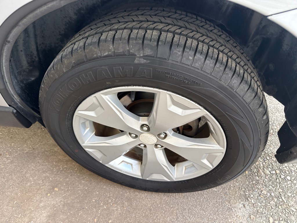 2015 Subaru Forester Image 31