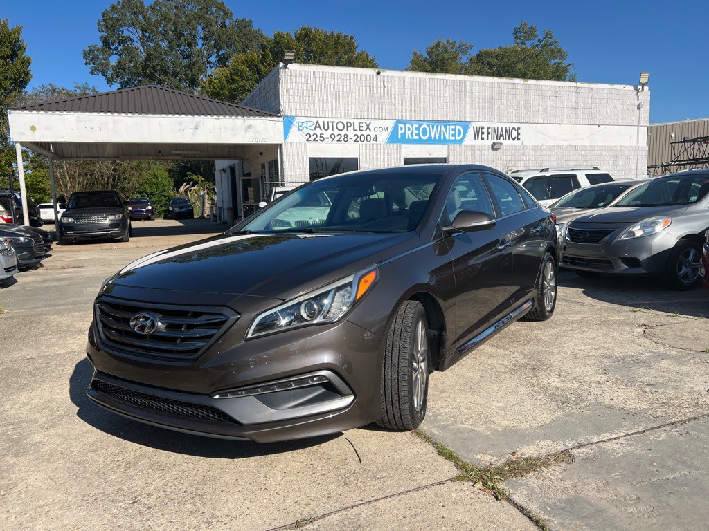 2015 Hyundai Sonata Image 2