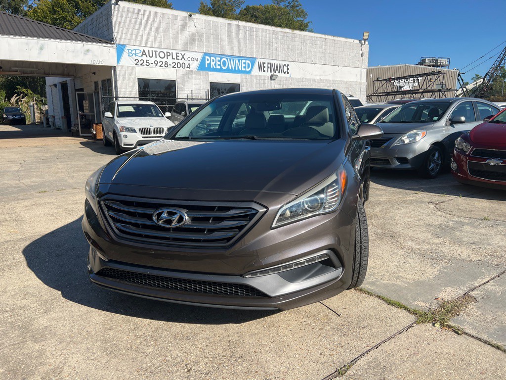 2015 Hyundai Sonata Image 3