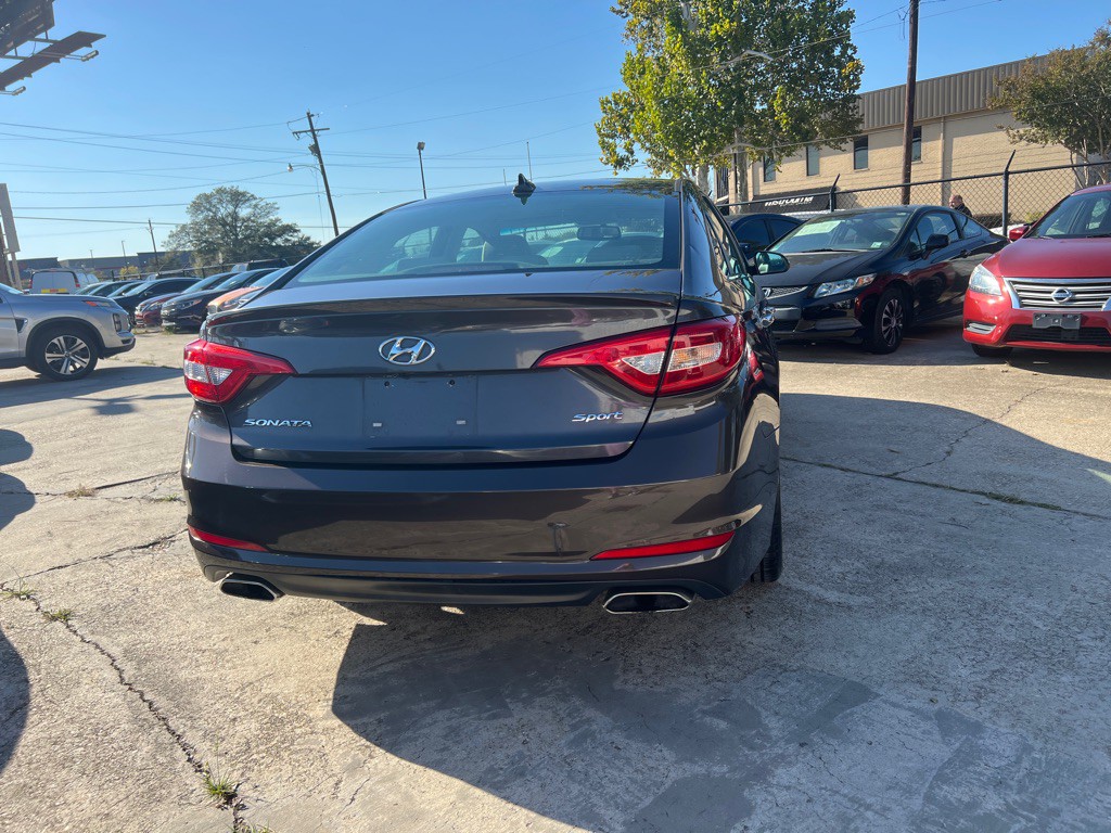 2015 Hyundai Sonata Image 10
