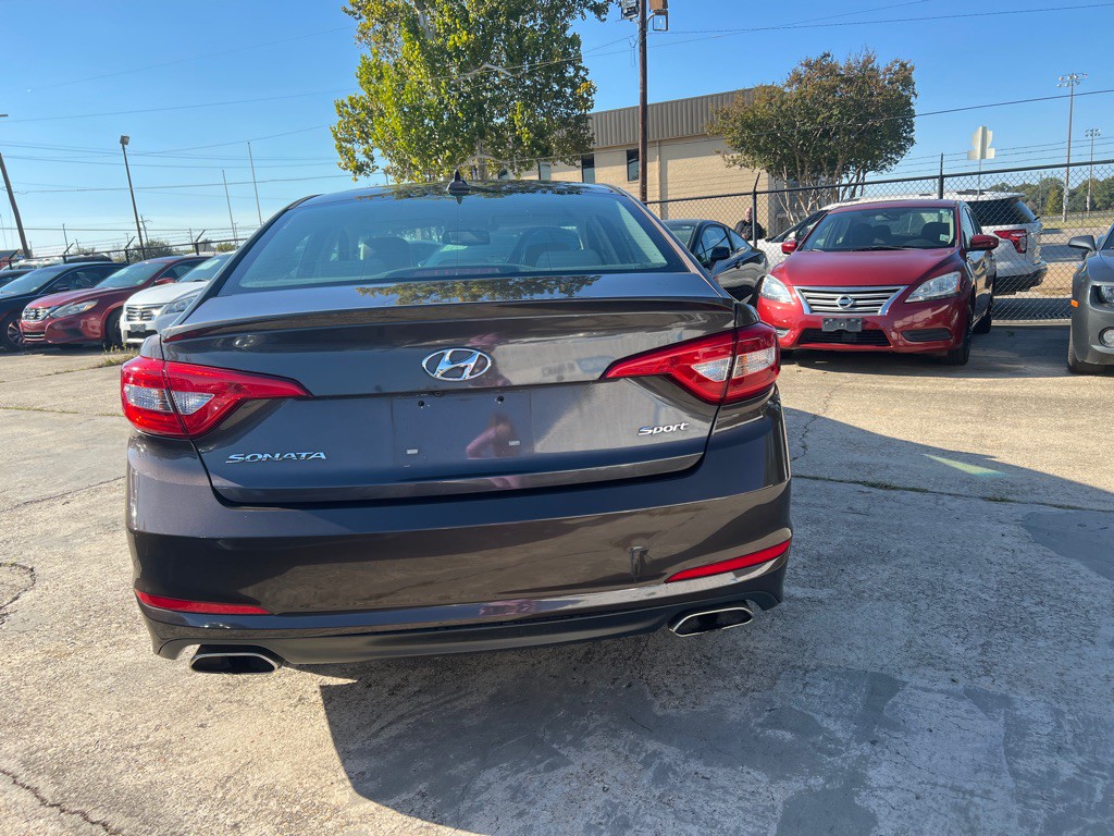 2015 Hyundai Sonata Image 11