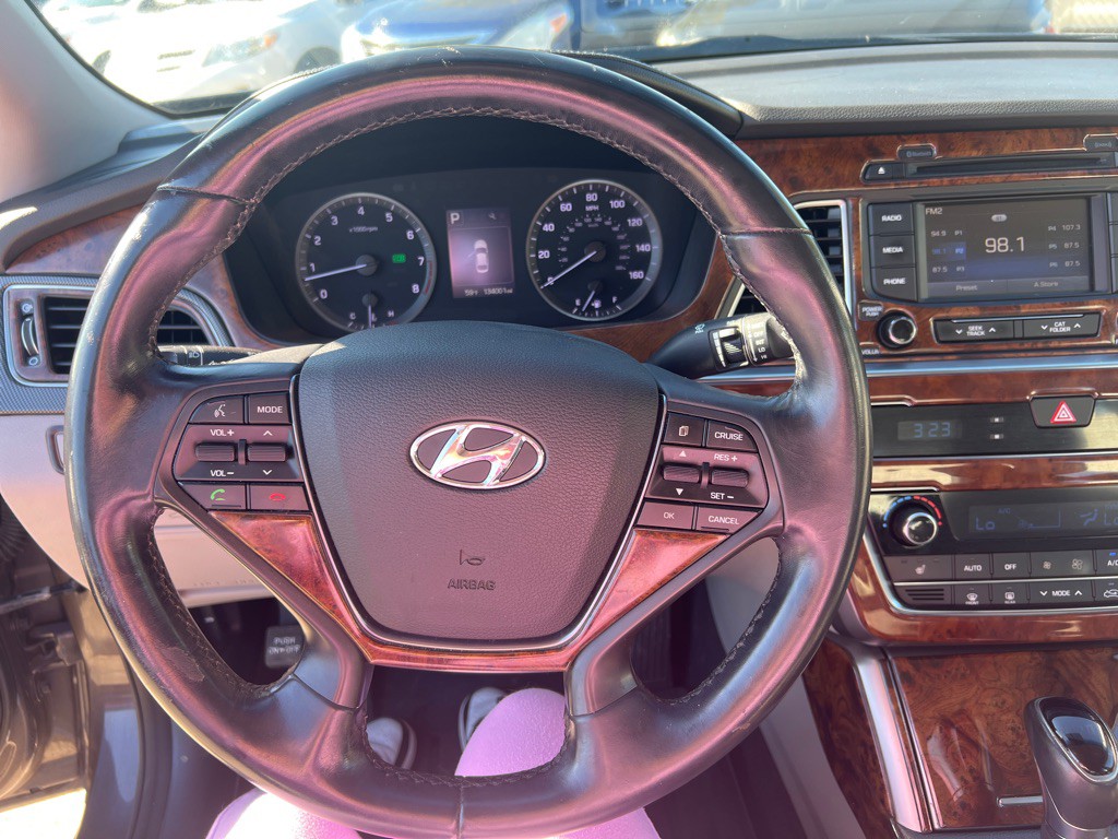 2015 Hyundai Sonata Image 18