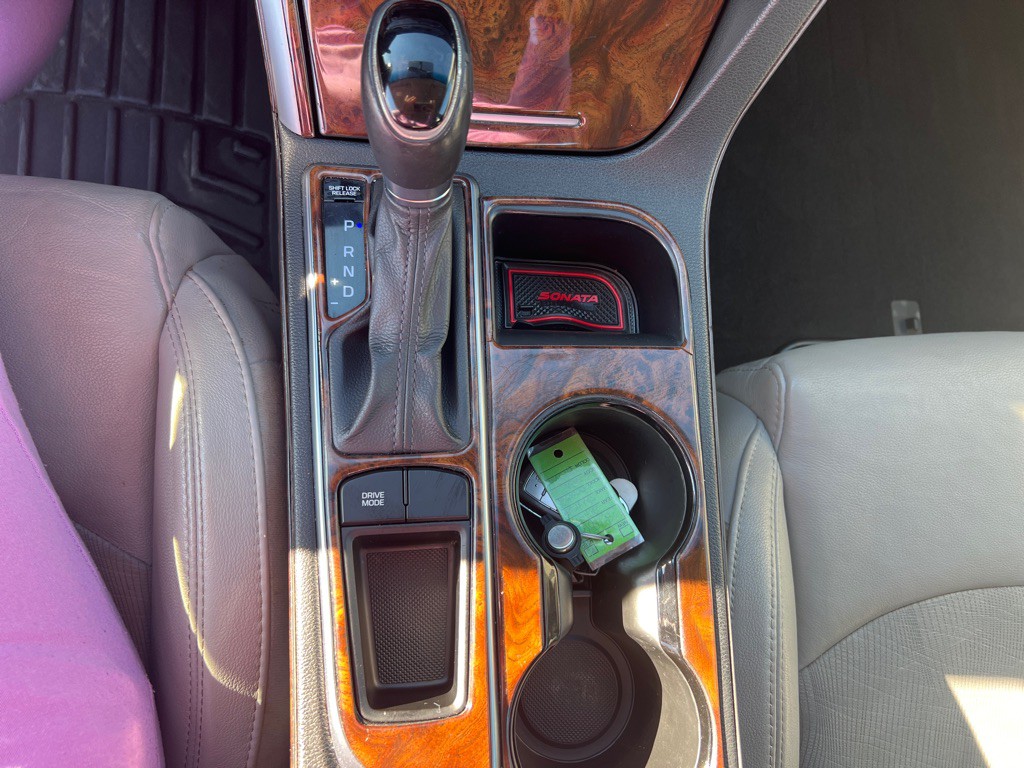 2015 Hyundai Sonata Image 23