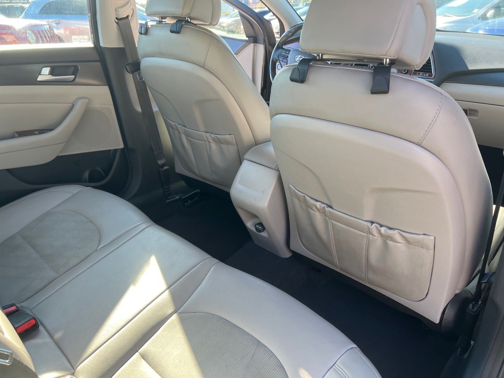 2015 Hyundai Sonata Image 32