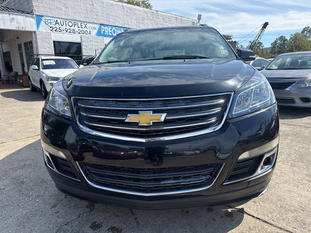 2014 Chevrolet Traverse Image 2