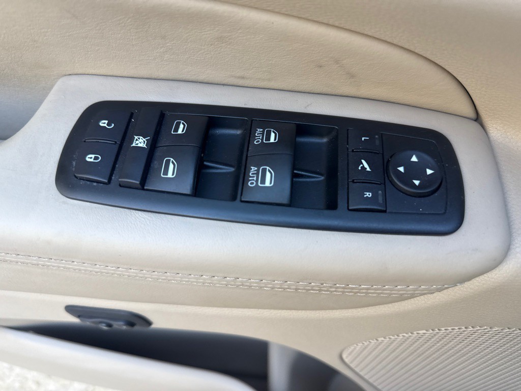 2014 Jeep Grand Cherokee Image 19