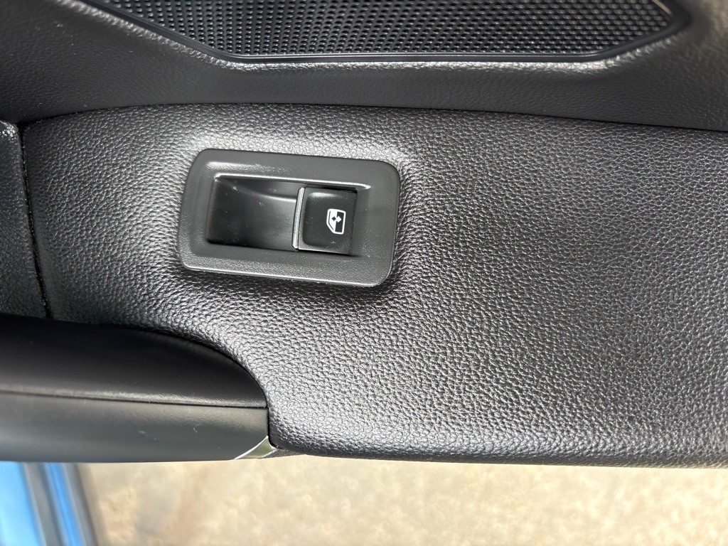 2020 Volkswagen Tiguan Image 25