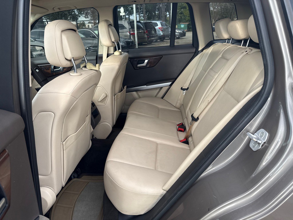 2014 Mercedes-Benz GLK-Class Image 11