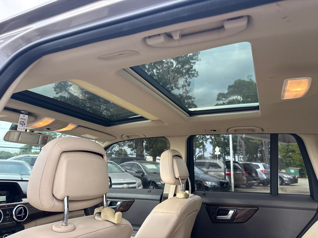 2014 Mercedes-Benz GLK-Class Image 12