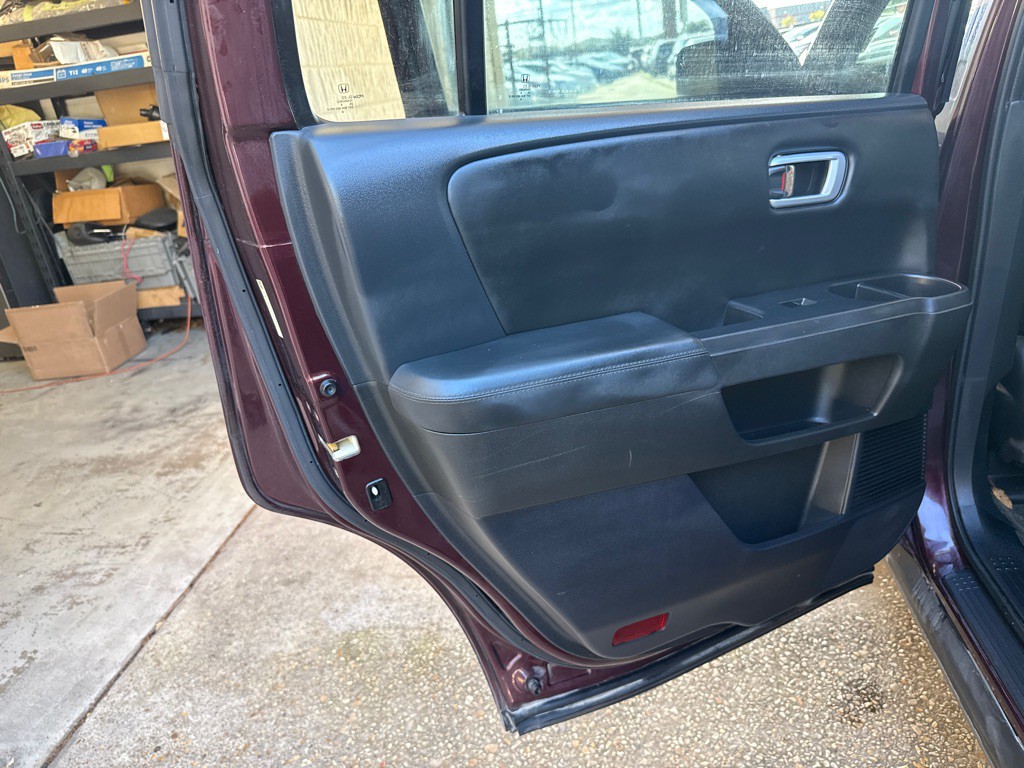 2014 Honda Pilot Image 23