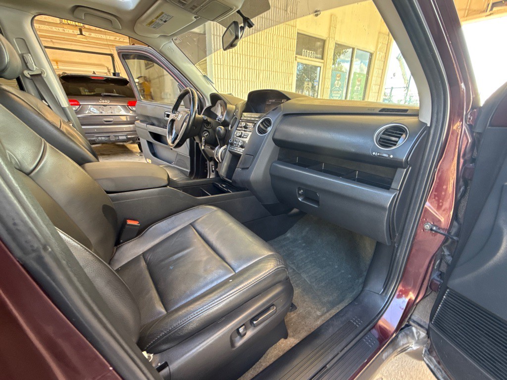 2014 Honda Pilot Image 29