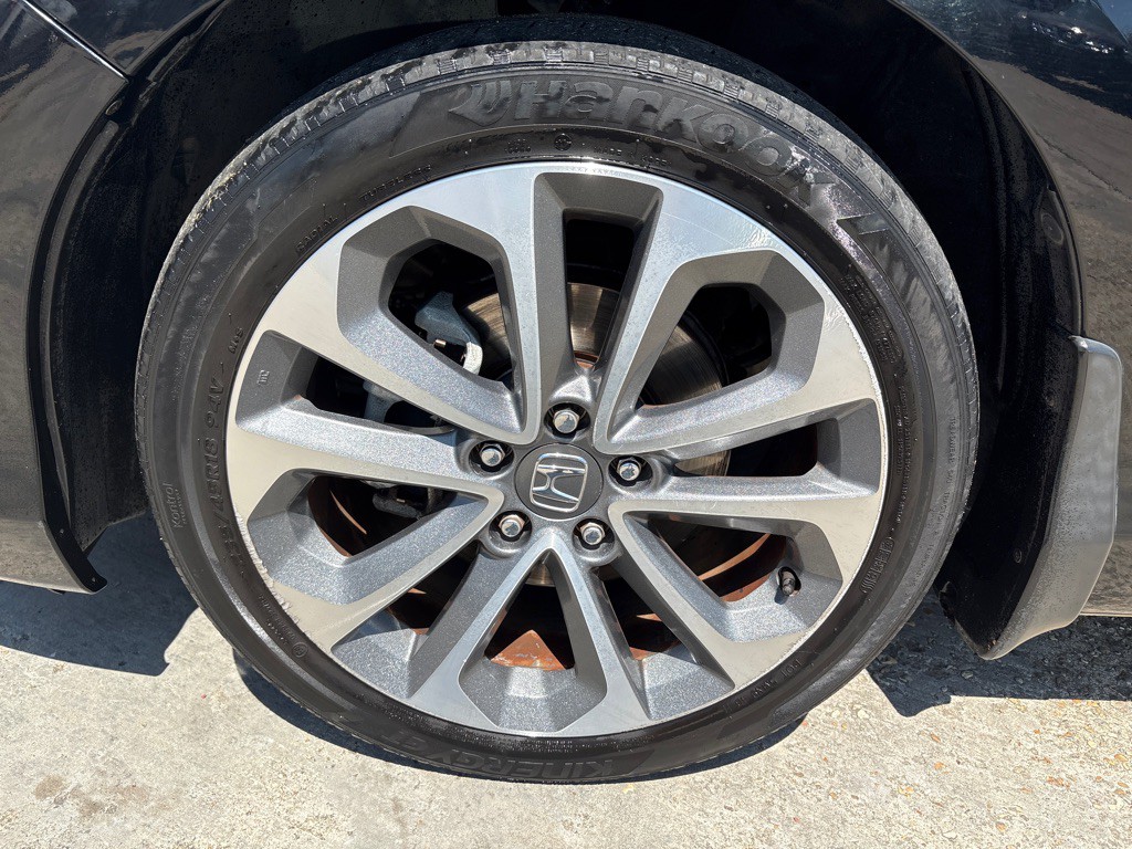 2013 Honda Accord Image 28