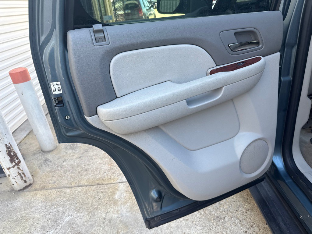 2010 Chevrolet Tahoe Image 22