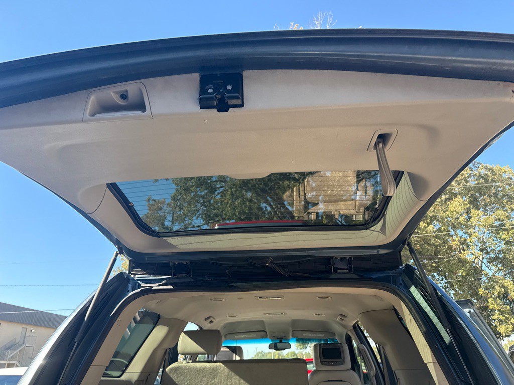 2010 Chevrolet Tahoe Image 25