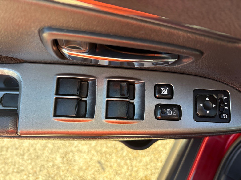 2021 Mitsubishi Outlander Image 14