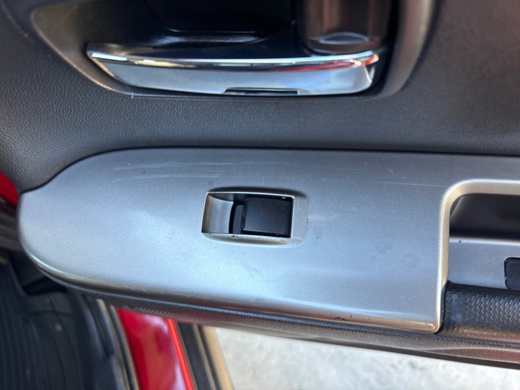 2021 Mitsubishi Outlander Image 22