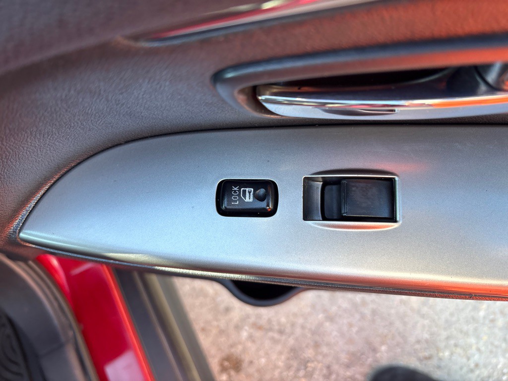 2021 Mitsubishi Outlander Image 26