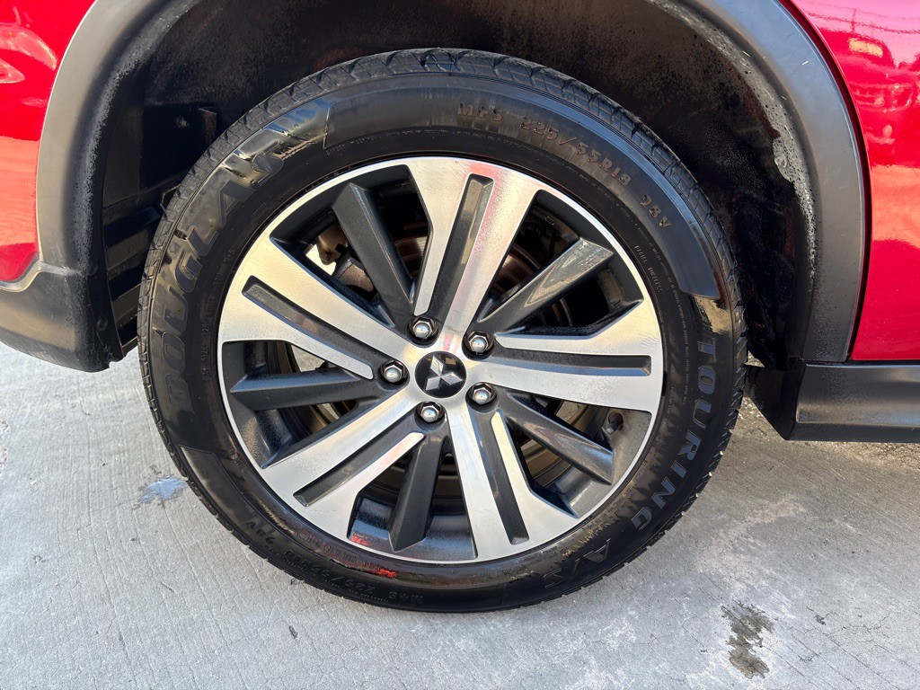 2021 Mitsubishi Outlander Image 29