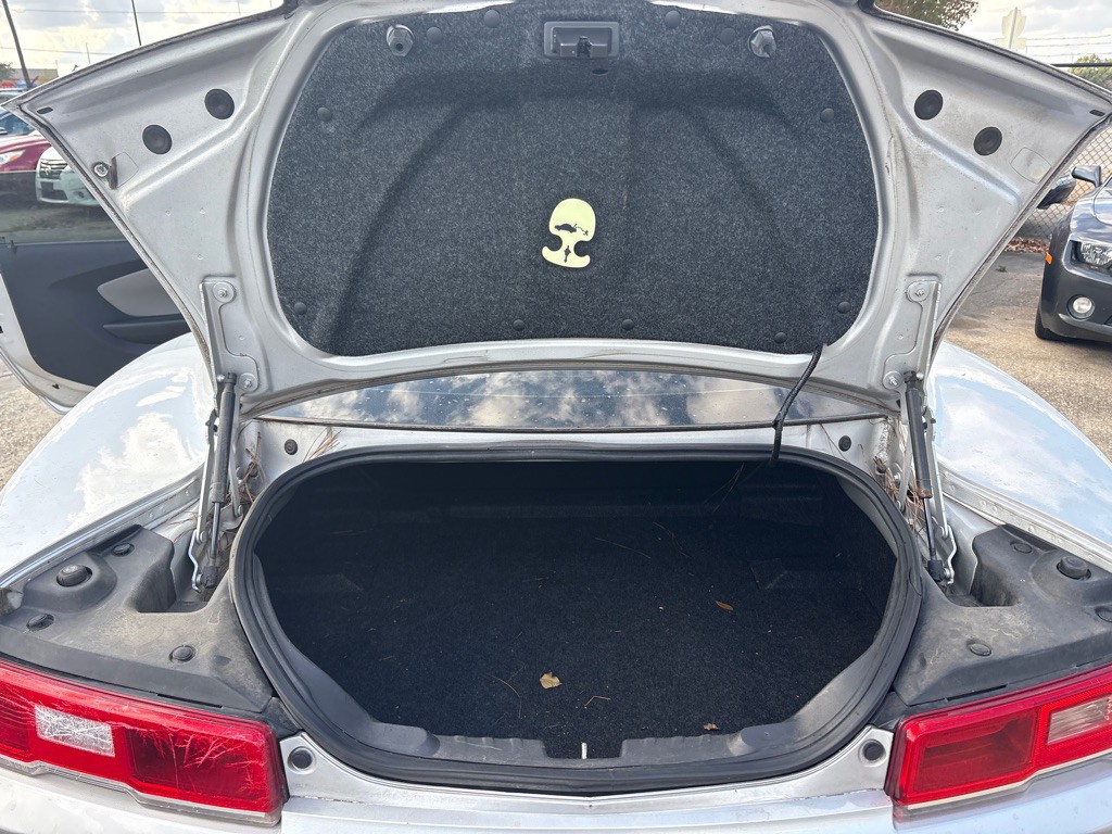 2015 Chevrolet Camaro Image 18