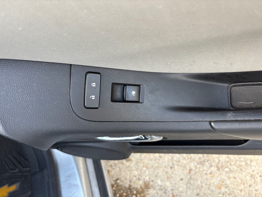 2015 Chevrolet Camaro Image 23