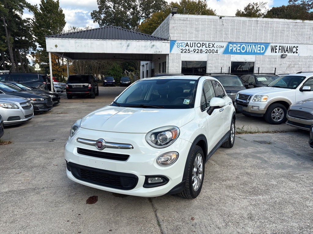 2016 FIAT 500 Image 1