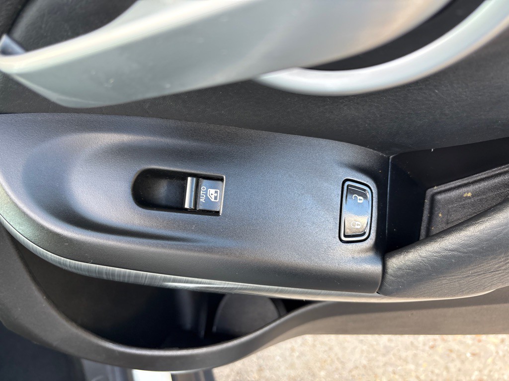 2016 FIAT 500 Image 27