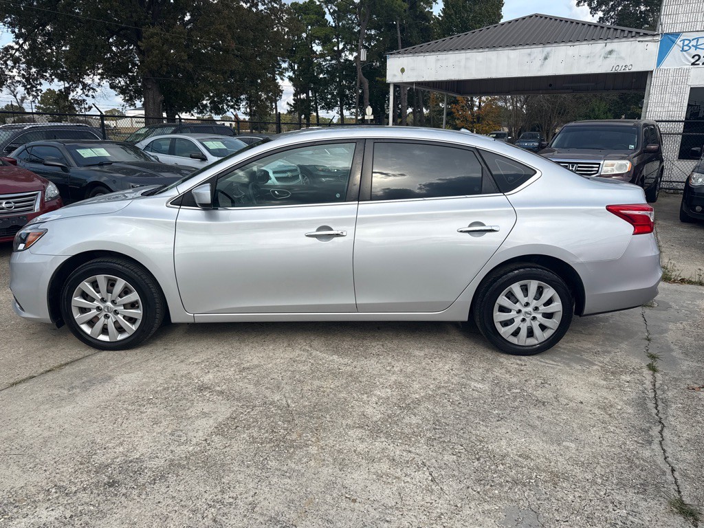 2019 Nissan Sentra Image 9