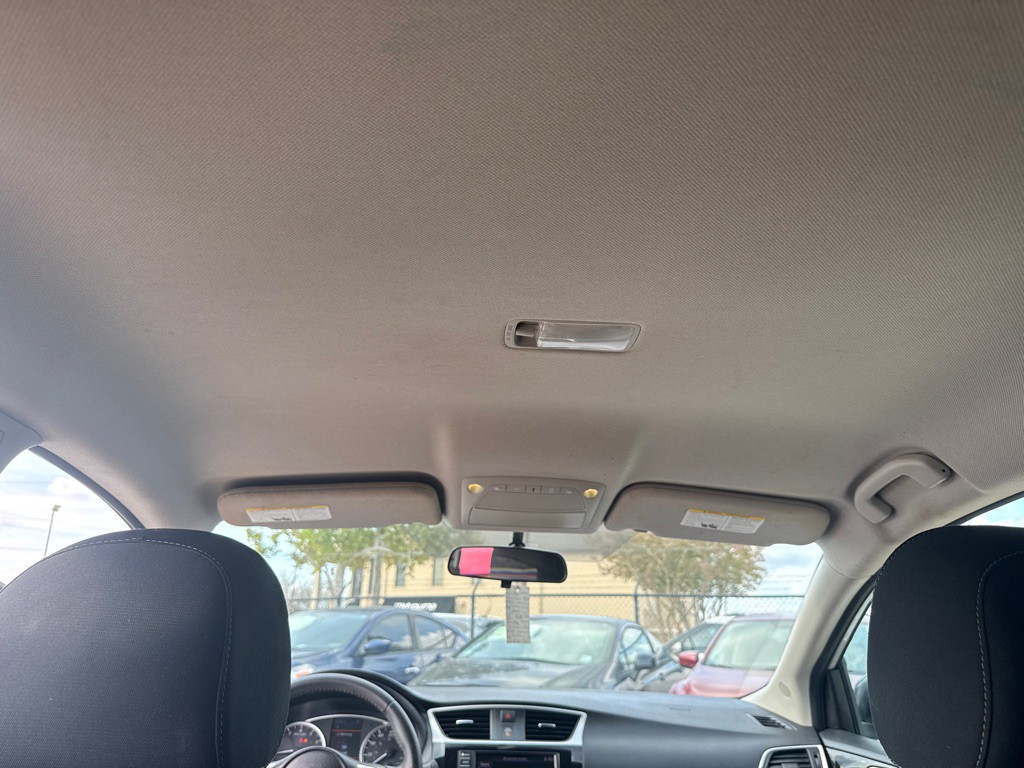 2019 Nissan Sentra Image 13