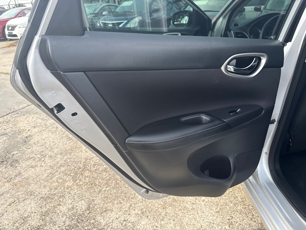 2019 Nissan Sentra Image 22