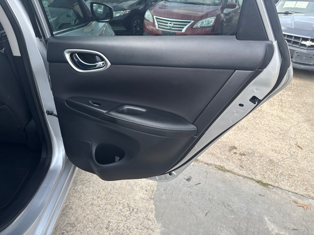 2019 Nissan Sentra Image 26