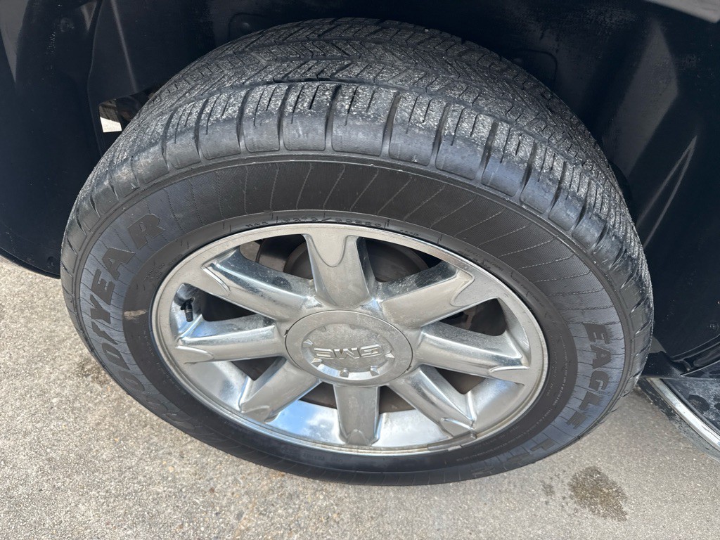 2014 GMC Yukon Image 32