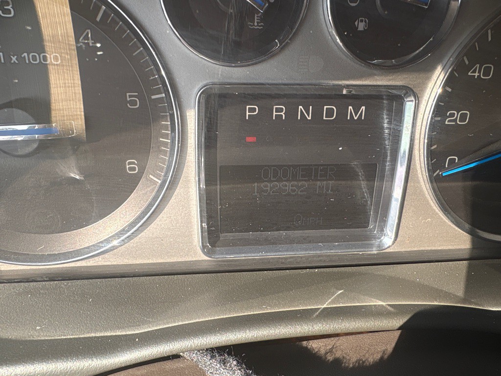 2007 Cadillac Escalade Image 13