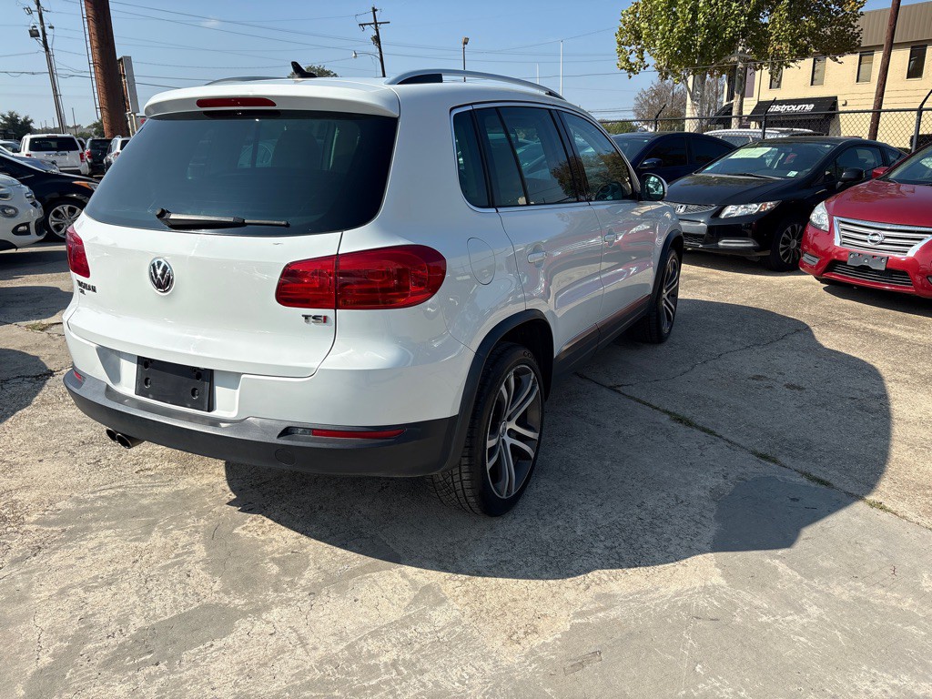 2017 Volkswagen Tiguan Image 5