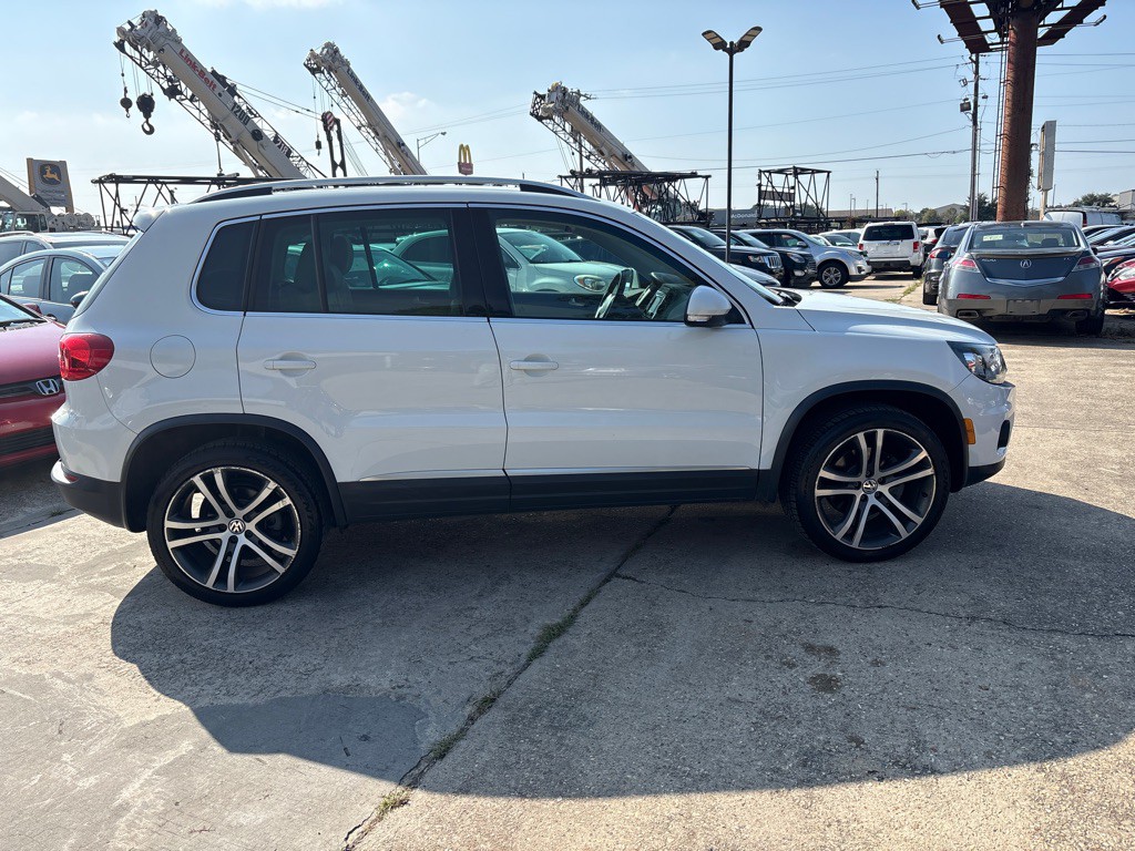 2017 Volkswagen Tiguan Image 6