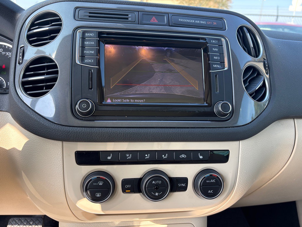 2017 Volkswagen Tiguan Image 11