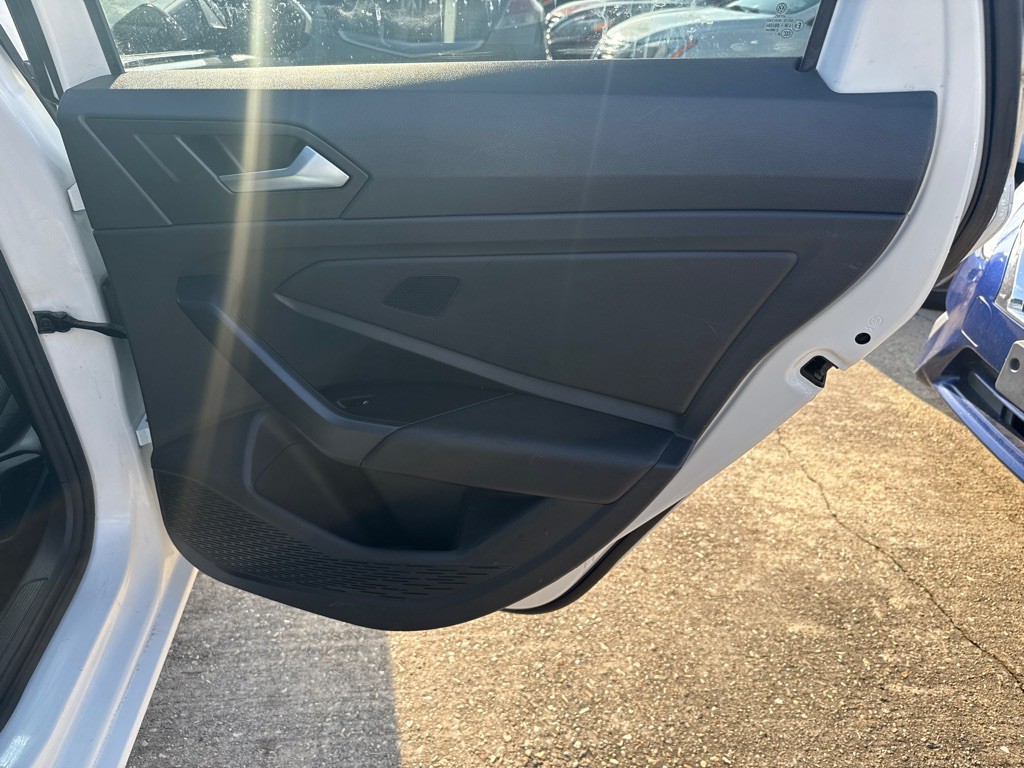 2019 Volkswagen Jetta Image 24